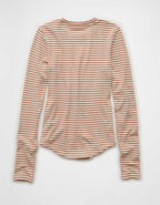 AE Long Sleeve Cozy Crew Neck T-Shirt
