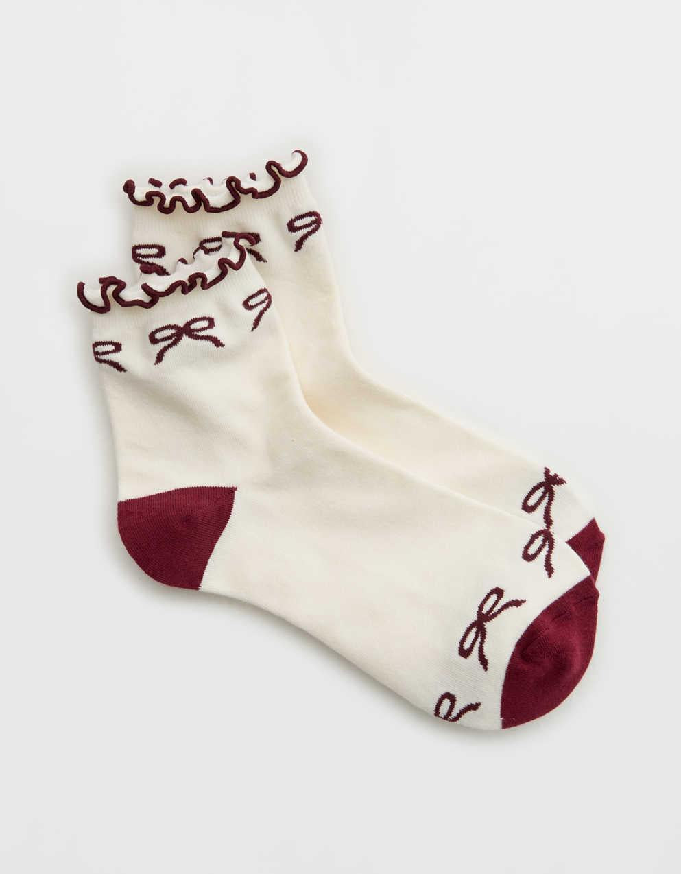 Aerie 스캘럽 팁 바비 양말
