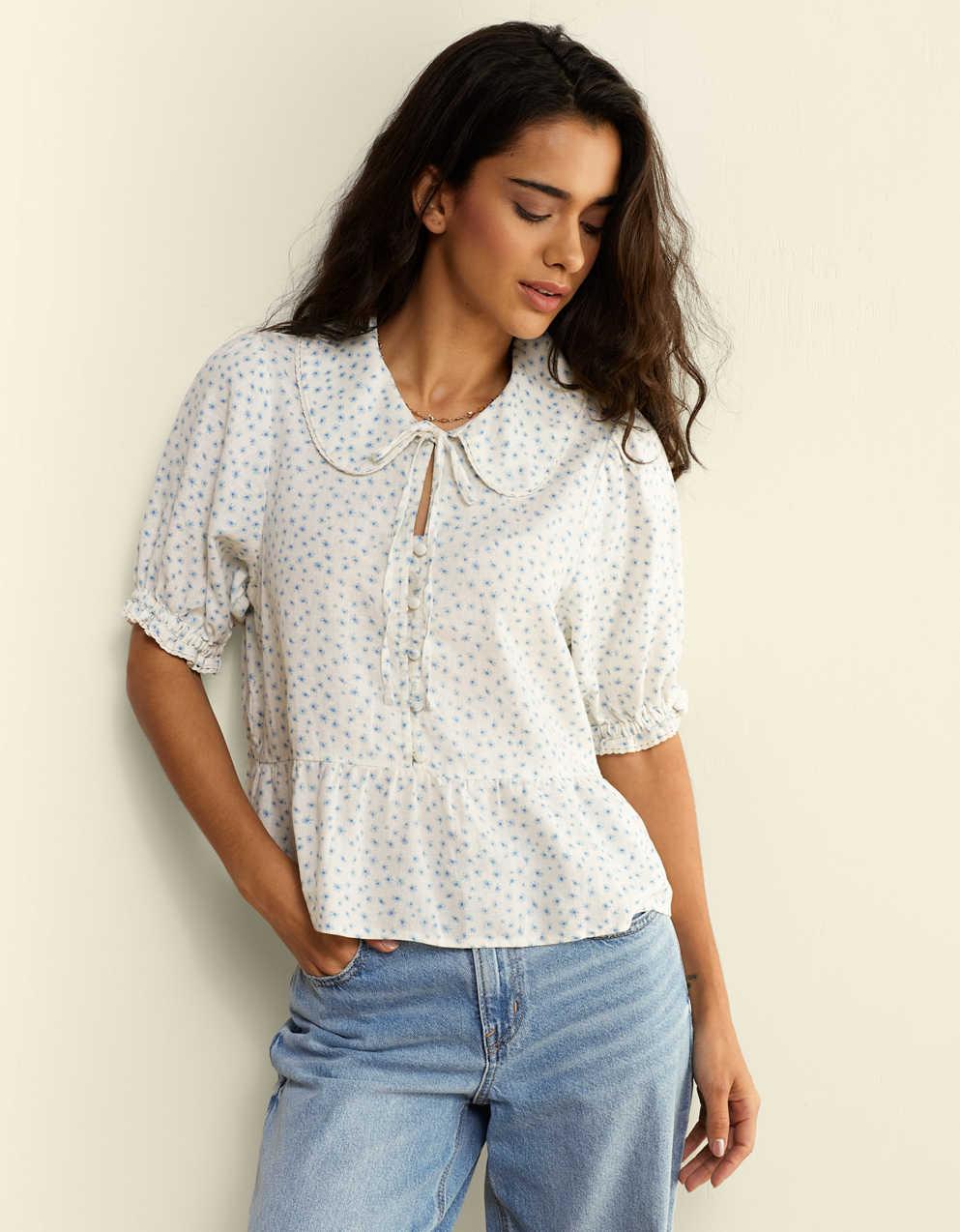 AE Puff Sleeve Top