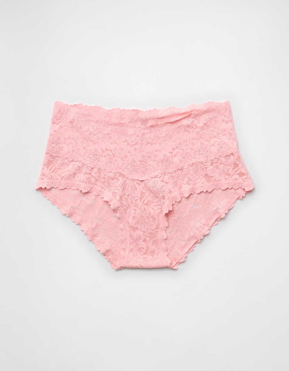 장미빛 레이스 보이브리프 속옷 뽐내기