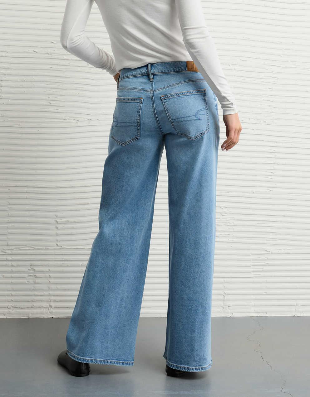 AE Dreamy Drape Stretch Low-Rise Ultra Wide-Leg Jean