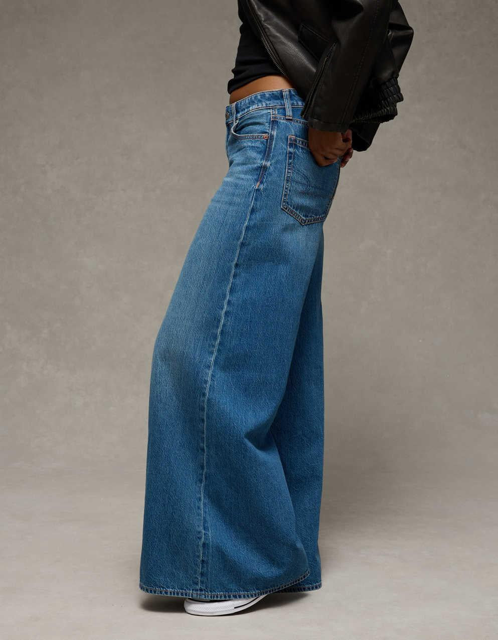 AE Dreamy Drape Strigid A-Line Fit Jean