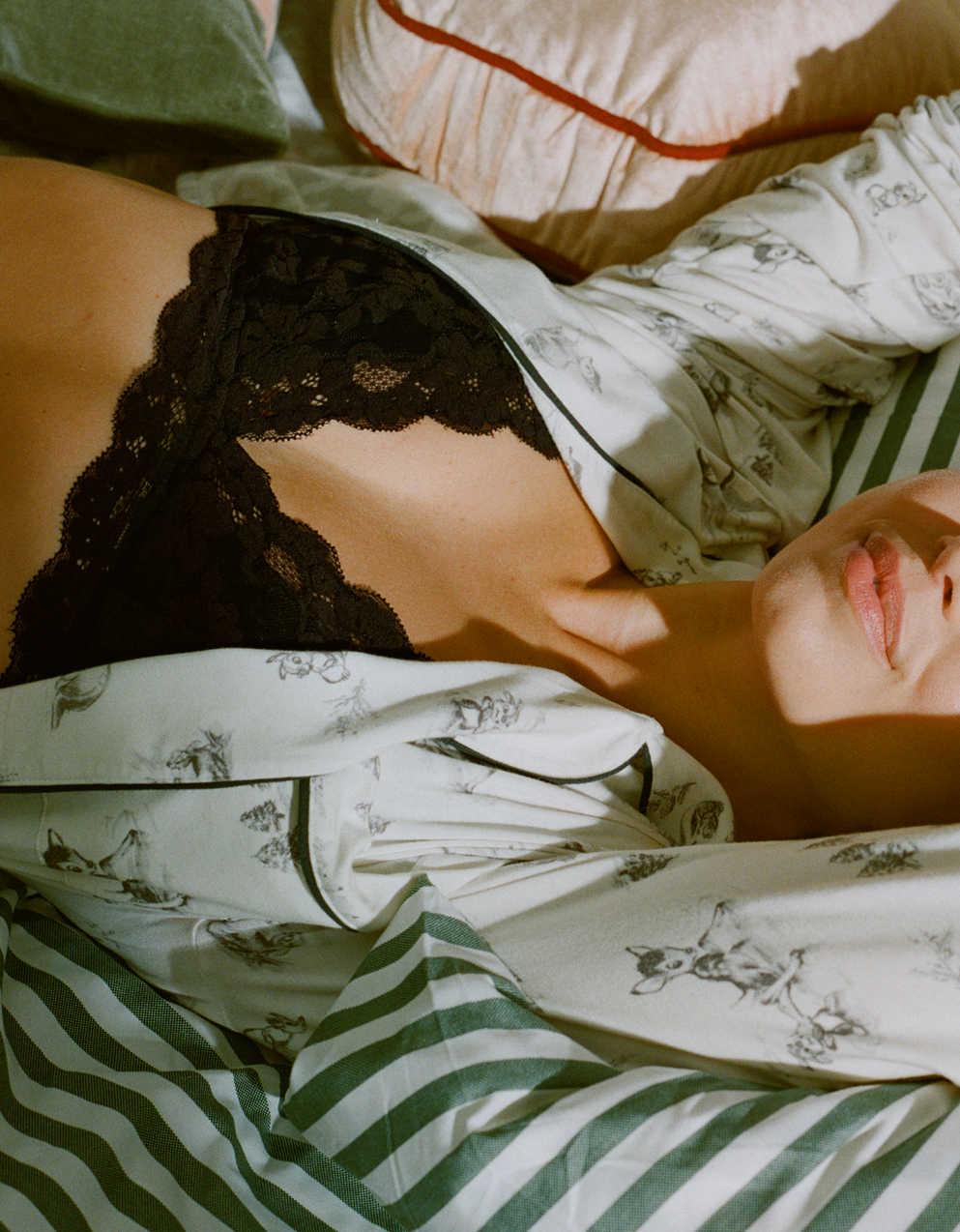 쇼 오프 셔닐 레이스 패딩 플런지 브라렛