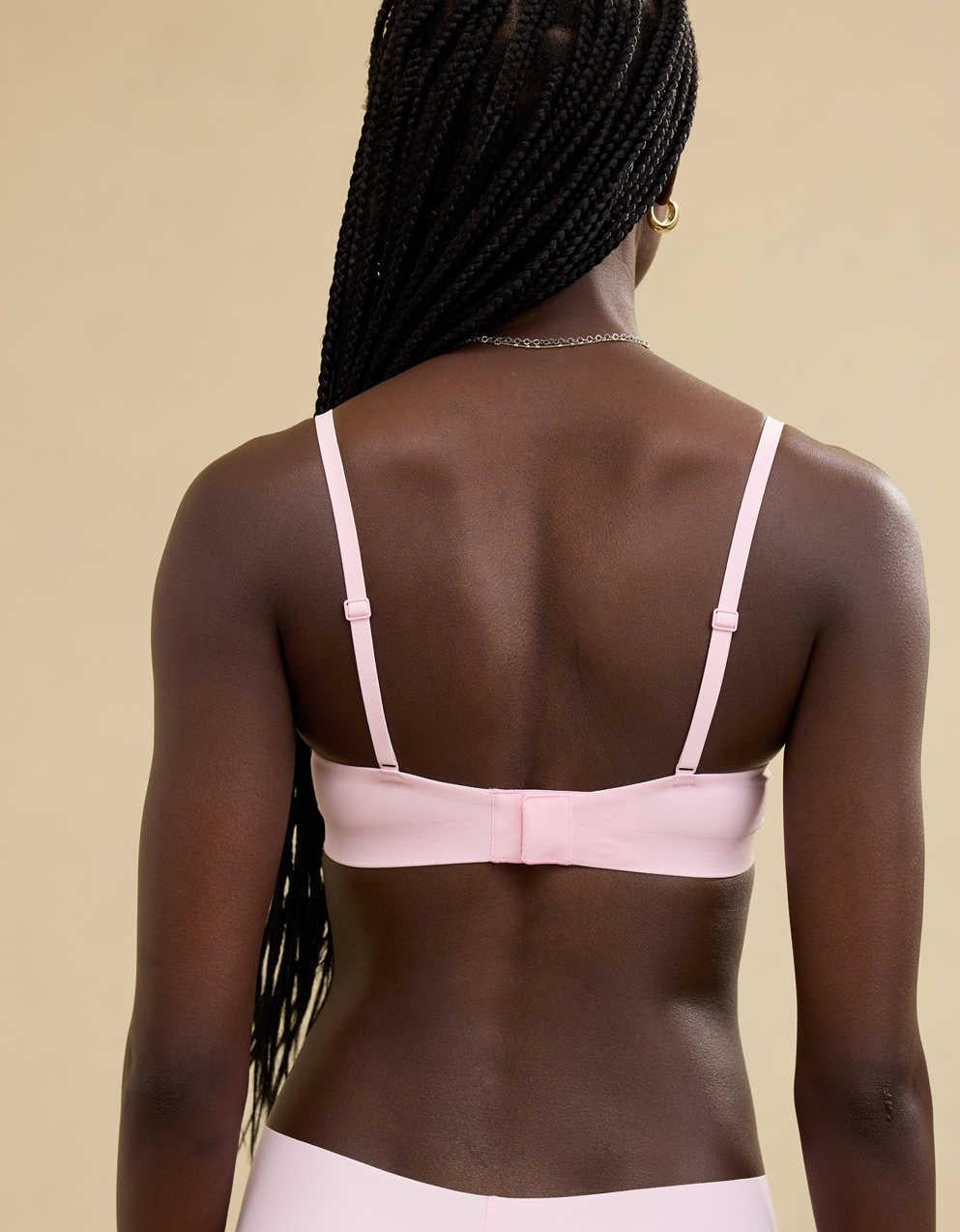 SMOOTHEZ Seamless Demi Lightly Lined Bra