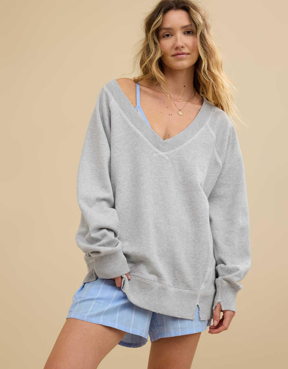Aerie 다운타임 브이넥 스웨트셔츠