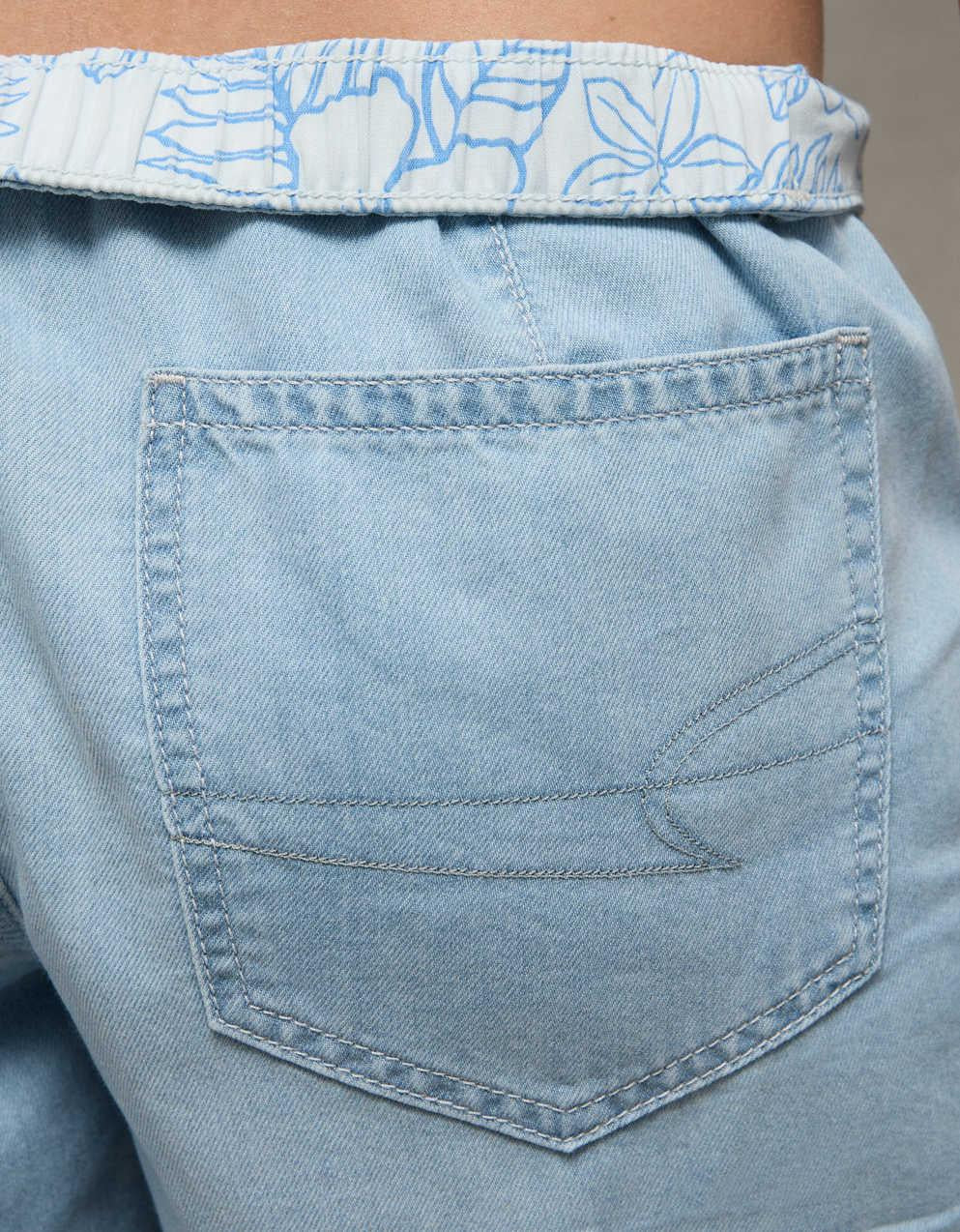 AE Low-Rise Beachy Baggy Jean
