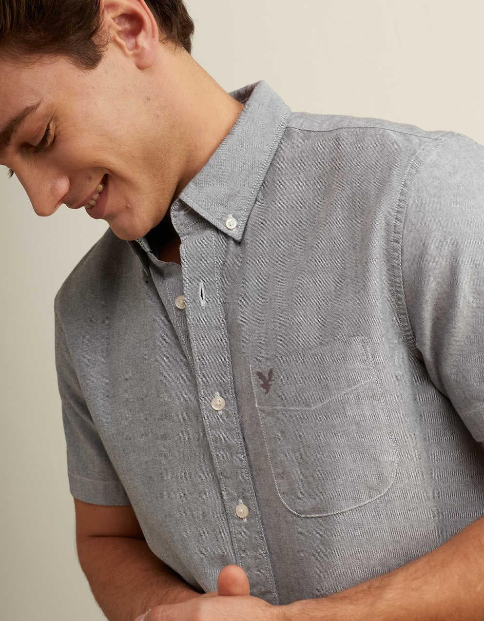 AE Short-Sleeve Slim Fit Button-Up Shirt