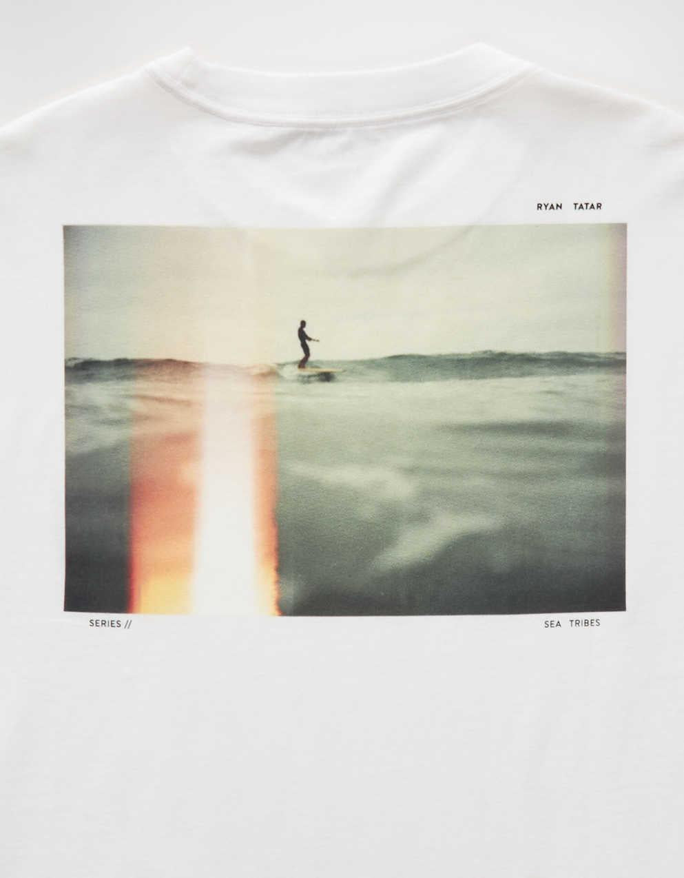 AE x Ryan Tatar 박시 핏 그래픽 티셔츠