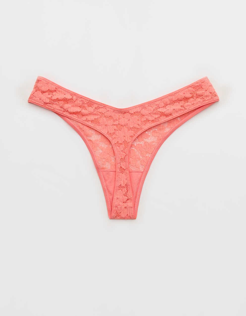 페스티벌 레이스 통 언더웨어 뽐내기
